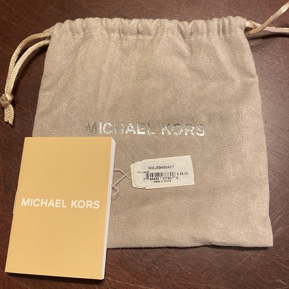 Michael Kors CZ Ring - Picture 6 of 7